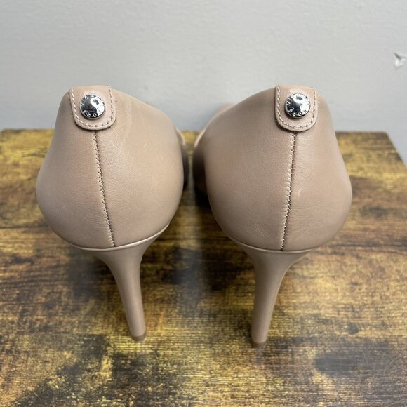 Michael Kors Dorothy Flex Pump Khaki Leather Heel Shoe - Picture 5 of 9